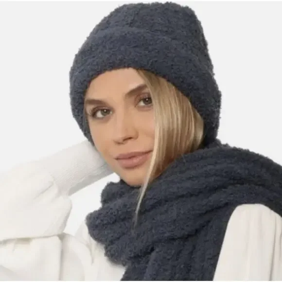 Free People Navy Blue Cozy Beanie - Picture 7 of 7